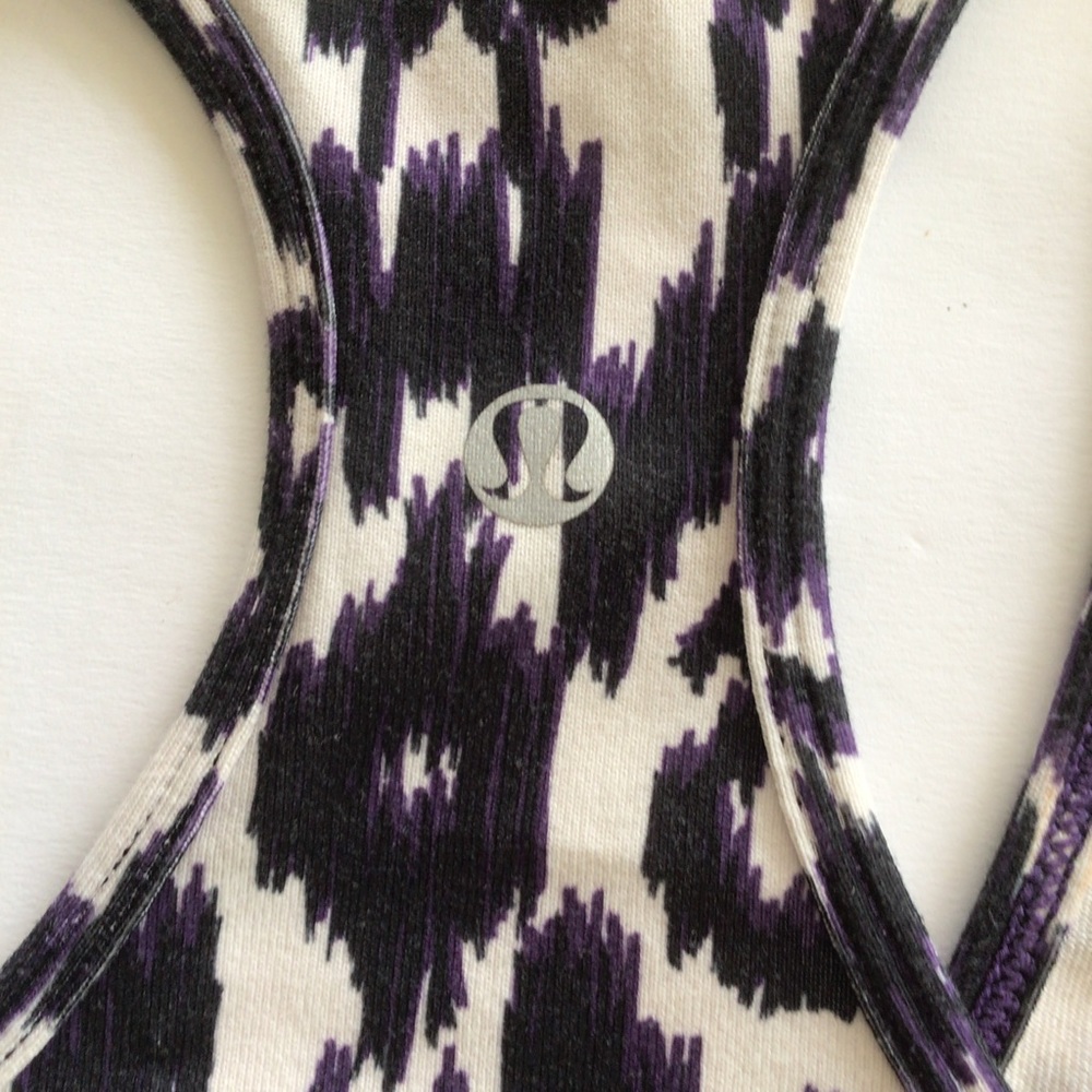LULULEMON IKAT RACERBACK TANK TOP SIZE 4 - Picture 9 of 10